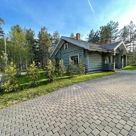 Kasepuu Holiday House Uulu Exteriér fotografie